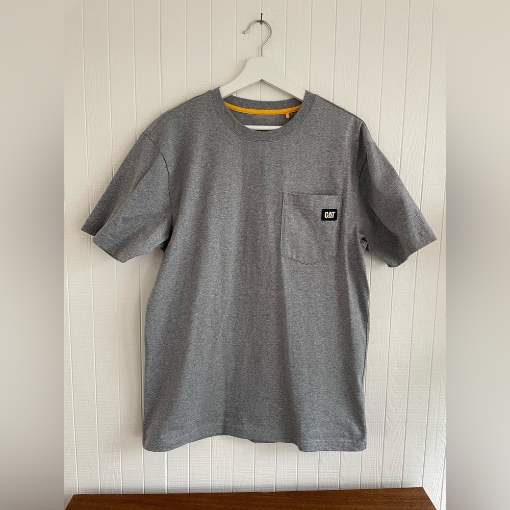 Caterpillar CAT Gray Crewneck Logo Short Sleeve 100% Heavy Cotton Tee